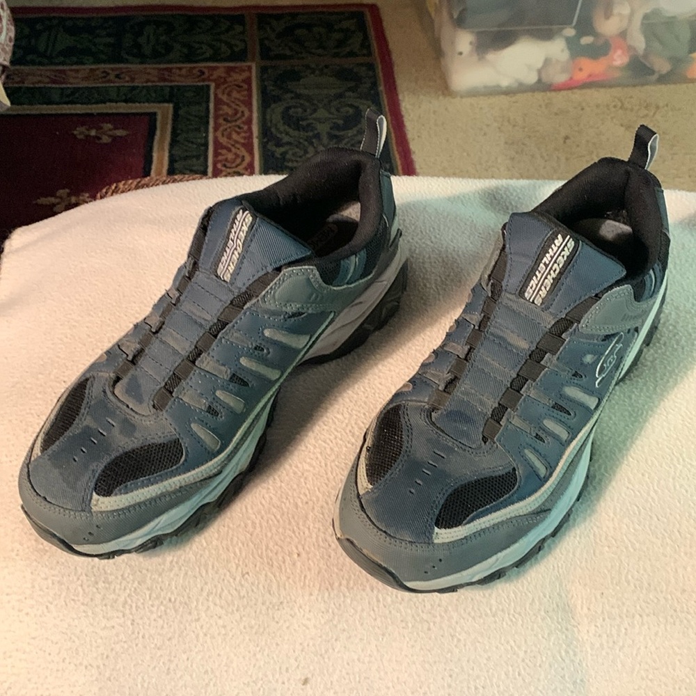 Sketchers slip on shoes